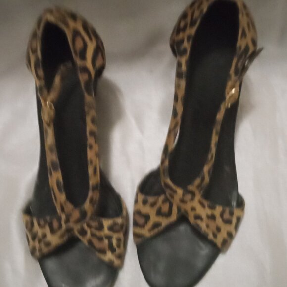 Blake 1 women's open toes wedge heel sanders size 7.5M black and cream - Picture 1 of 6
